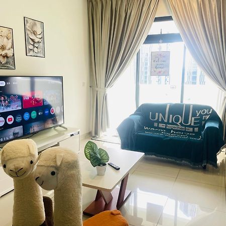 Legoland Jb Aghome Medini 3Room8Pax Bukit Indah Nusajaya  Esterno foto