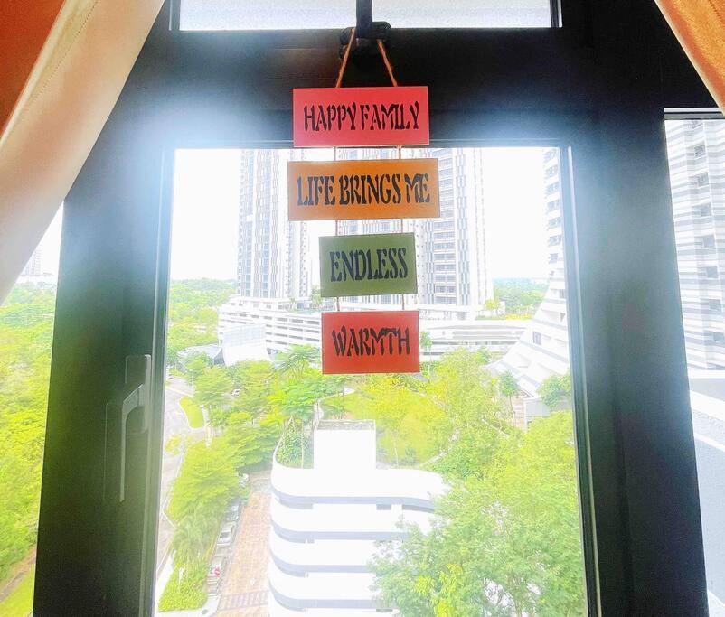 Legoland Jb Aghome Medini 3Room8Pax Bukit Indah Nusajaya  Esterno foto